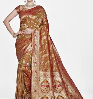 Stylish Silk Blend Zari Saree With Blouse Piece For Women