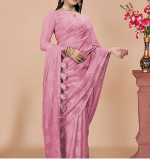 Elegant Georgette Saree With Blouse Piece