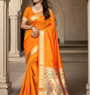 Beautiful Paithani Silk Saree With Blouse Piece