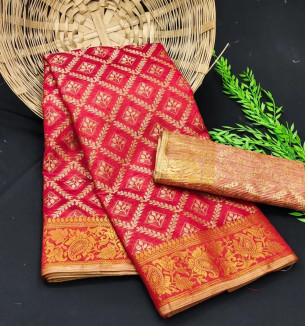 Art Silk Jacquard Saree With Blouse Piece