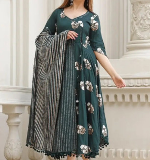 Stylish Rayon Slub Printed Kurta With Dupatta Set For Women