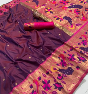 Women Pure Paithani Silk Saree With Blouse Piece